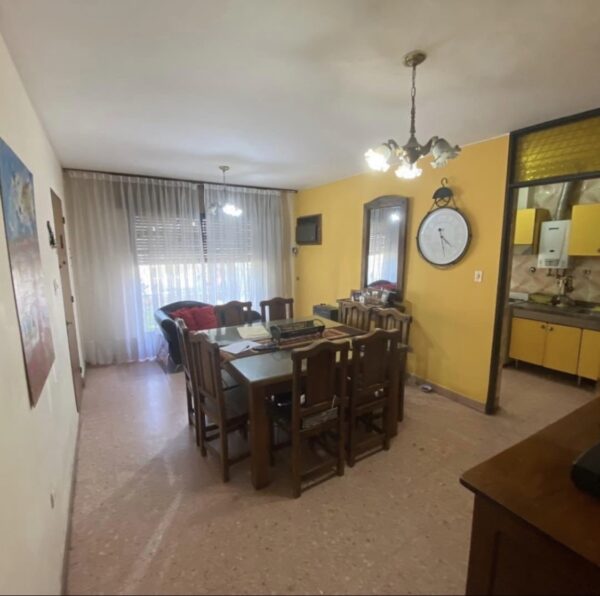 Venta: Casa en zona Barrio Del Carmen, Capital. Con ampliación. - Imagen 4
