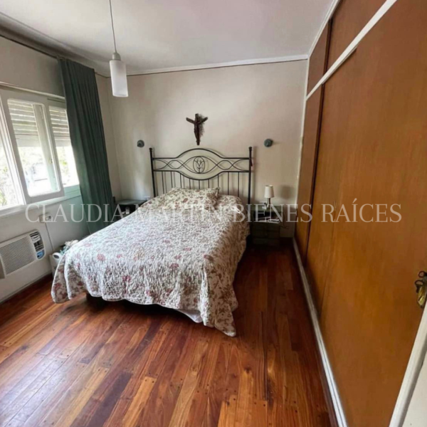 Amplísima casa céntrica en alquiler desarrollada en 2 plantas. - Imagen 7