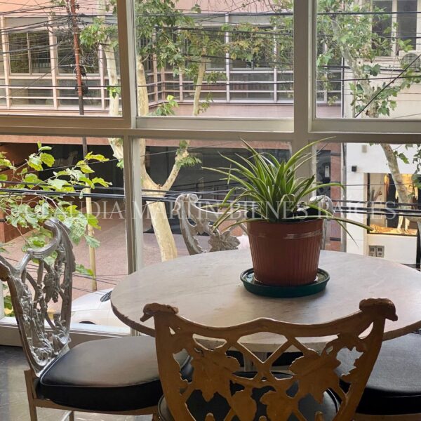 Exclusivo Semipiso (Goldstein) en venta - Imagen 2