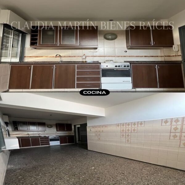 #ALQUILER. Amplísima Casa Av. Córdoba entre Santiago del Estero y Alem - Imagen 5
