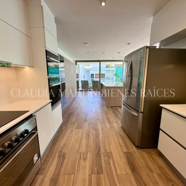 Espectacular casa a estrenar en Barrio Privado Ayres del Libertador, Rivadavia. - Imagen 4